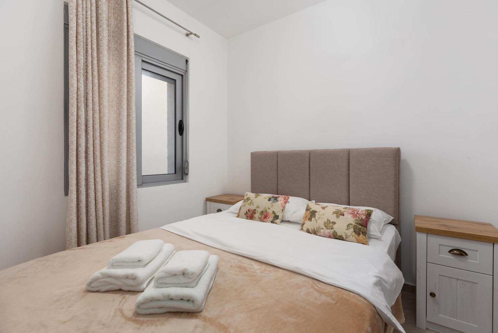 Ana'S Place Near The Sea Kotor Bagian luar foto